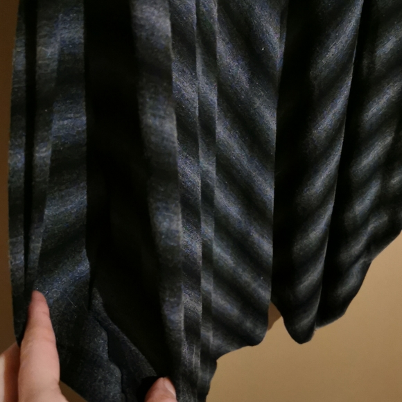 Ronan Chen size s maxi dress gray striped - Picture 10 of 13